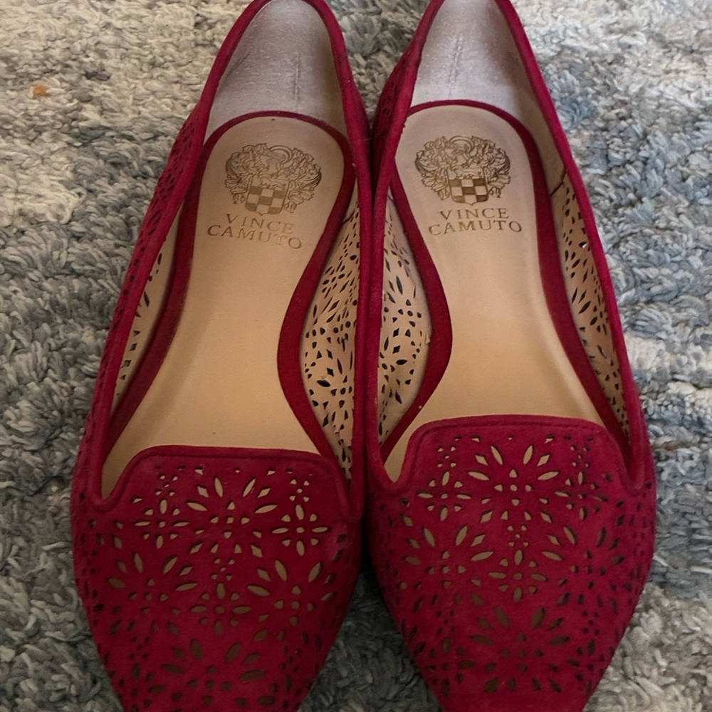 Vince Camuto Red Floral Laser-Cut Flats